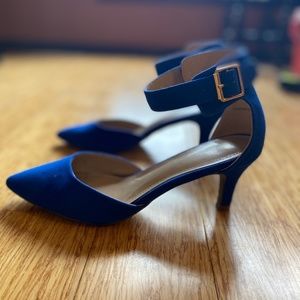 Dream Pairs royal blue heels size 6.5